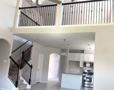2319 Ocean Pass Lane - Photo Thumbnail 15