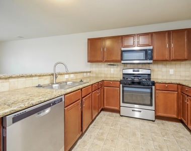 3607 Zephyr Glen Way - Photo Thumbnail 6