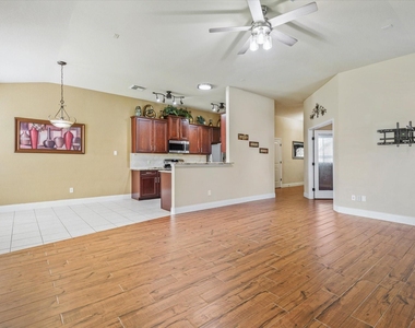 6707 River Ridge Lane - Photo Thumbnail 5