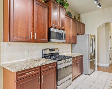 6707 River Ridge Lane - Photo Thumbnail 8