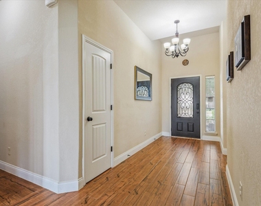 6707 River Ridge Lane - Photo Thumbnail 12