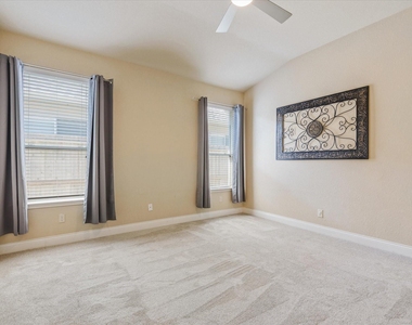 6707 River Ridge Lane - Photo Thumbnail 14