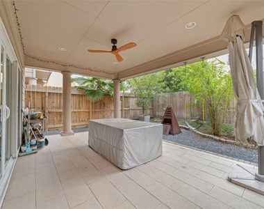 707 Knox Street - Photo Thumbnail 30