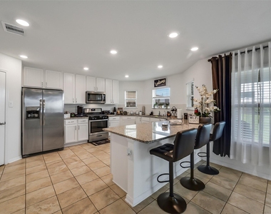 16502 Live Oak Canyon Drive - Photo Thumbnail 5