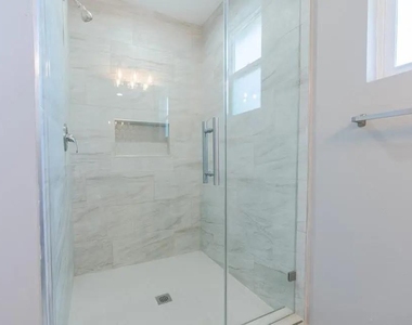 1408 Bowie Drive - Photo Thumbnail 15