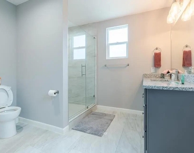 1408 Bowie Drive - Photo Thumbnail 16