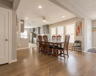 1408 Bowie Drive - Photo Thumbnail 2