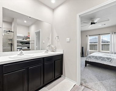 15038 Eastern Wood Road - Photo Thumbnail 19