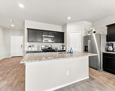 15038 Eastern Wood Road - Photo Thumbnail 13