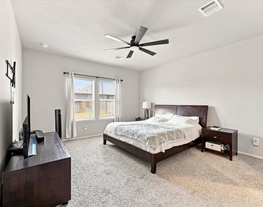15038 Eastern Wood Road - Photo Thumbnail 17