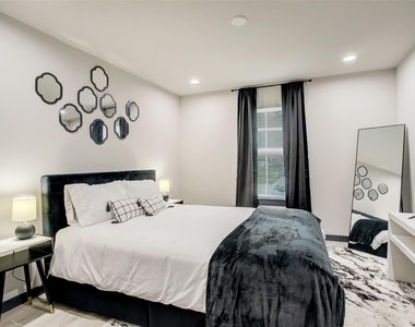 3448 Elgin Street - Photo Thumbnail 3