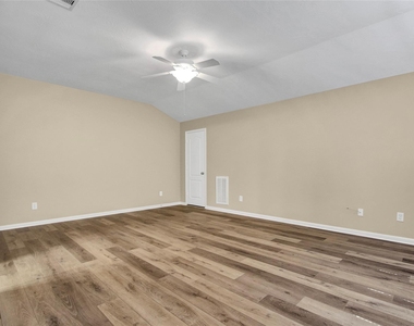 22439 Stamford Brook Court - Photo Thumbnail 24