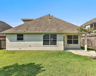 22439 Stamford Brook Court - Photo Thumbnail 33