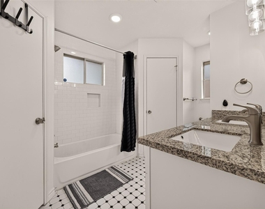 21310 Highland Knolls Drive - Photo Thumbnail 16