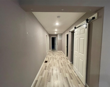 3406 E Bayou Drive E - Photo Thumbnail 4