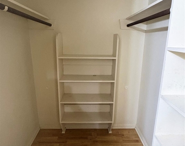 118 Spanish Moss Lane - Photo Thumbnail 3