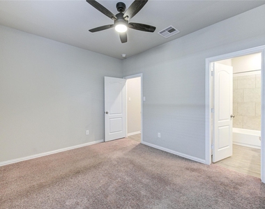 31326 Conover Drive - Photo Thumbnail 12