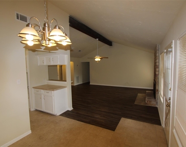 9846 Sagepike Drive - Photo Thumbnail 4