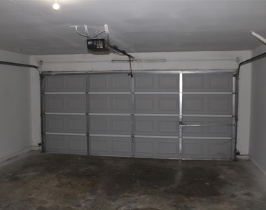 9846 Sagepike Drive - Photo Thumbnail 17
