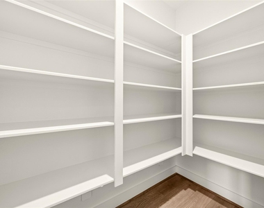 2760 Sunny Briar Drive - Photo Thumbnail 11