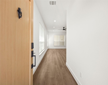 2760 Sunny Briar Drive - Photo Thumbnail 1