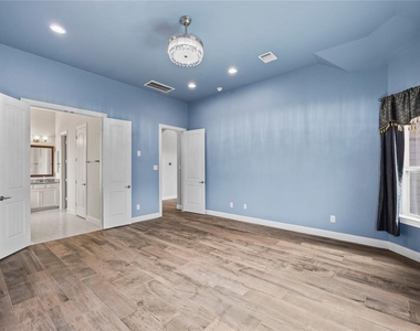 23419 Campwood Terrace Lane - Photo Thumbnail 18