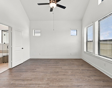 5510 Orangery Lane - Photo Thumbnail 10