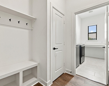 5510 Orangery Lane - Photo Thumbnail 16