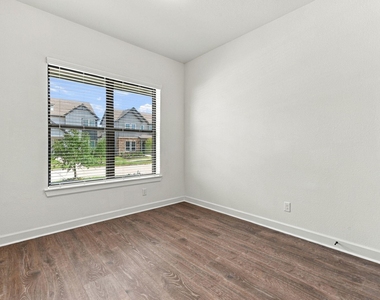 5510 Orangery Lane - Photo Thumbnail 18