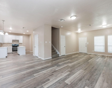 8115 Redbud Point Lane - Photo Thumbnail 8