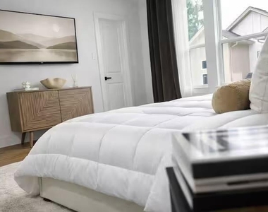 6547 Sealey Street - Photo Thumbnail 28