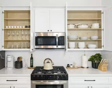 6547 Sealey Street - Photo Thumbnail 9