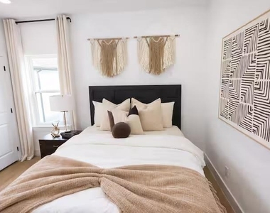 6547 Sealey Street - Photo Thumbnail 19