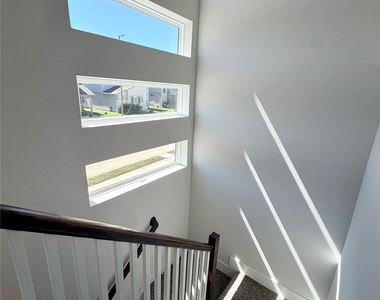 771 Double Mountain Road - Photo Thumbnail 38