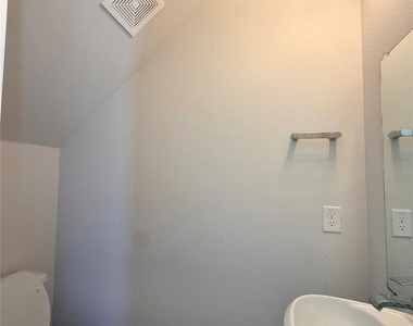 771 Double Mountain Road - Photo Thumbnail 31