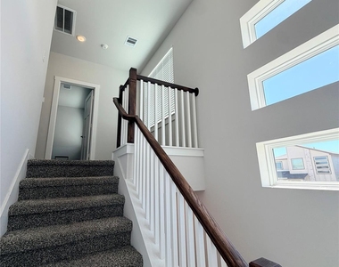 771 Double Mountain Road - Photo Thumbnail 33
