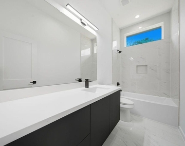 5029 Van Fleet Street - Photo Thumbnail 15