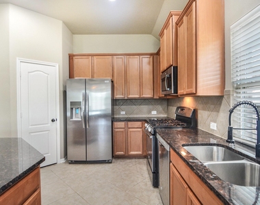 22714 Little Blue Stem Drive - Photo Thumbnail 10