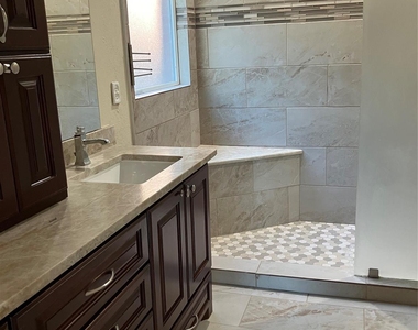 5311 Shady Maple Drive - Photo Thumbnail 13