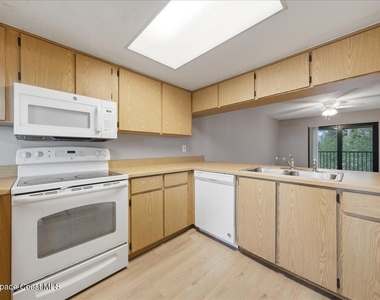 515 Landings Way - Photo Thumbnail 6