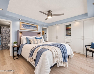 4800 Ocean Beach Boulevard - Photo Thumbnail 11
