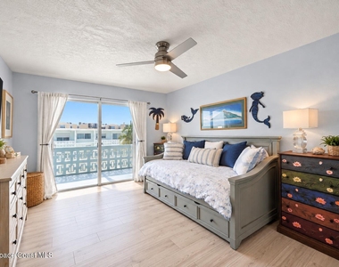 4800 Ocean Beach Boulevard - Photo Thumbnail 14