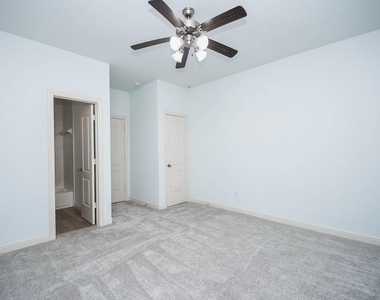 15107 Jenista Lane - Photo Thumbnail 6