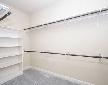 15107 Jenista Lane - Photo Thumbnail 31