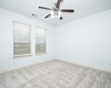 15107 Jenista Lane - Photo Thumbnail 5