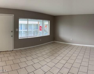 180 Minna Lane - Photo Thumbnail 11