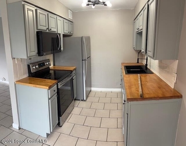 180 Minna Lane - Photo Thumbnail 12