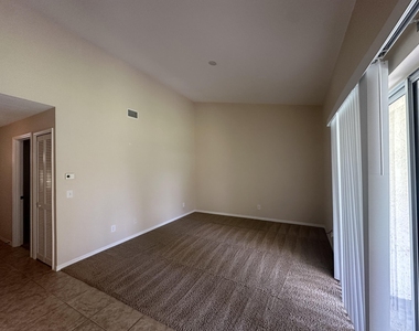2058 Foxwood Drive - Photo Thumbnail 3
