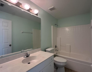 2058 Foxwood Drive - Photo Thumbnail 5