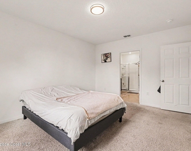 750 Empress Street Se - Photo Thumbnail 8
